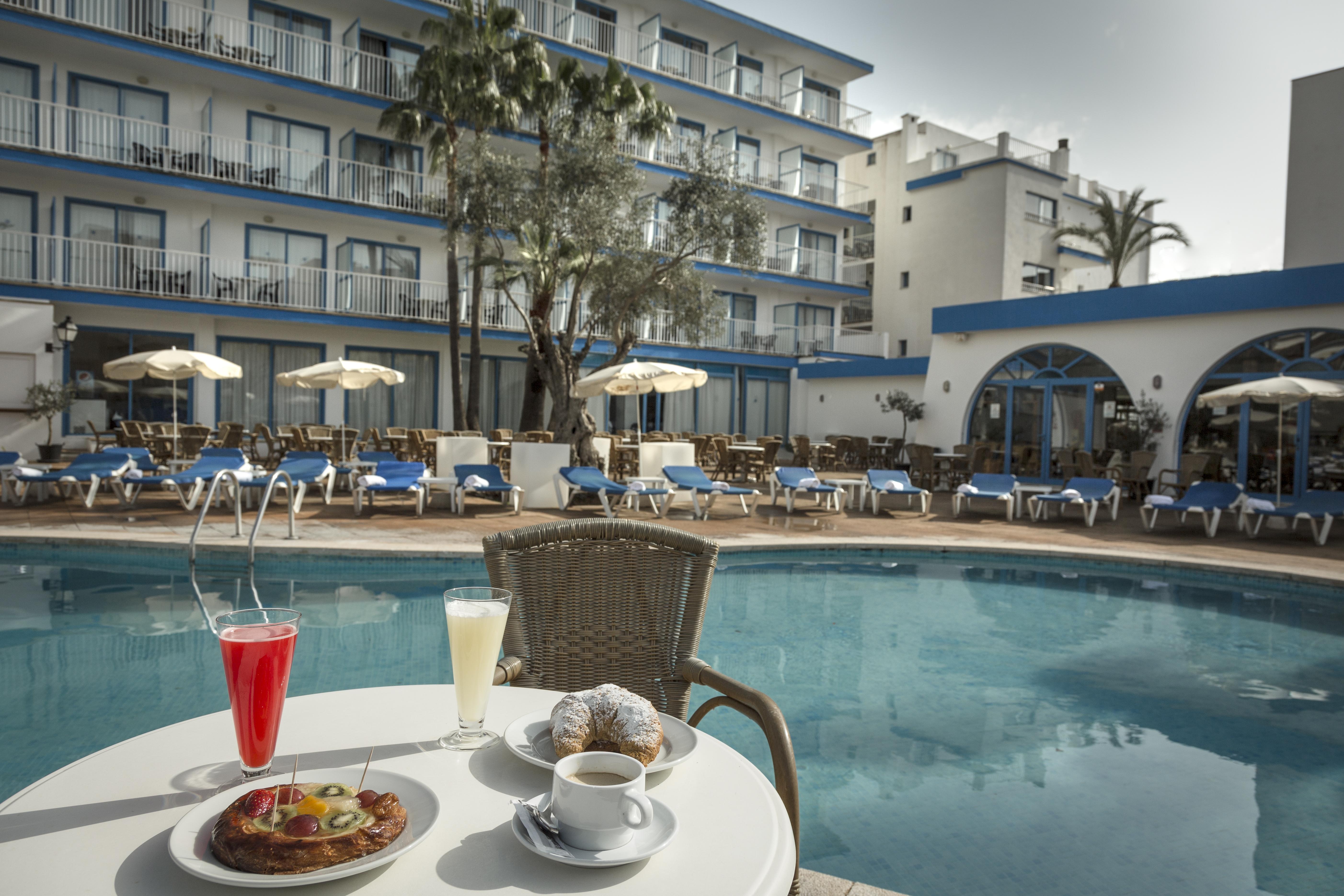 Hotel Ilusion Vista Blava Cala Millor  Exterior foto